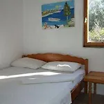 Ferah Monica's Place Ostello Fethiye