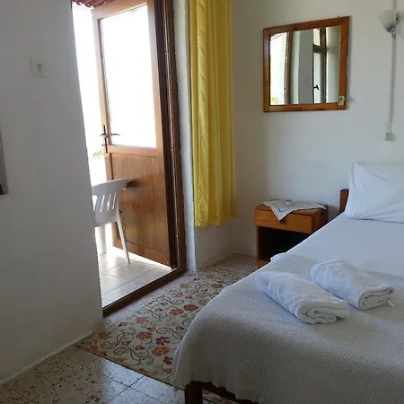 Ferah Monica's Place Φετιγιέ