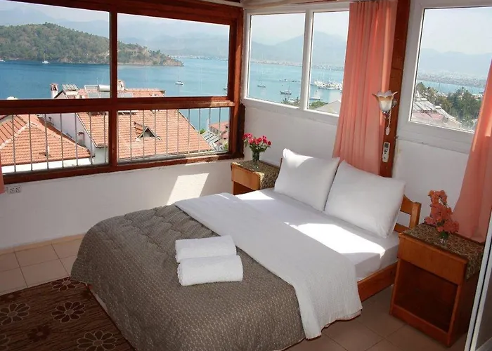 Hostel Ferah Monica's Place