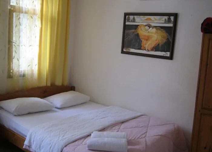 Hostel Ferah Monica's Place Fethiye