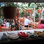 Ferah Monica's Place Ostello Fethiye
