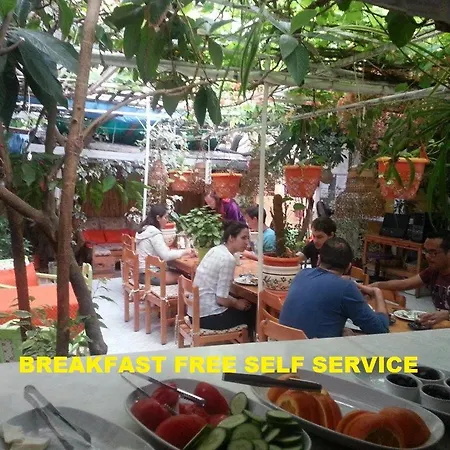 Ferah Monica's Place * 페티예