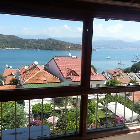 호스텔 Ferah Monica's Place