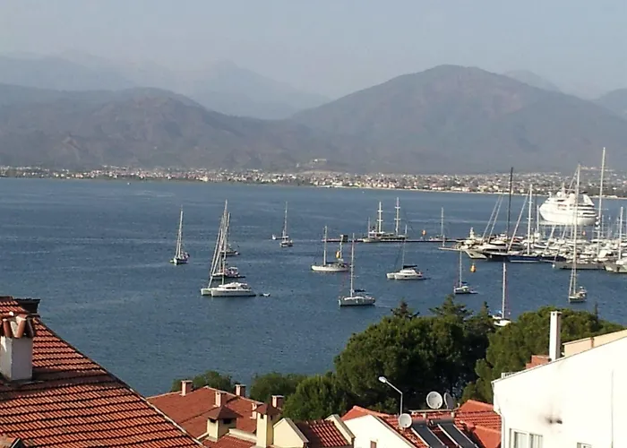 Ferah Monica's Place Vandrerhjem Fethiye