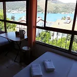 Ferah Monica's Place Albergue