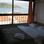 Ferah Monica's Place Albergue