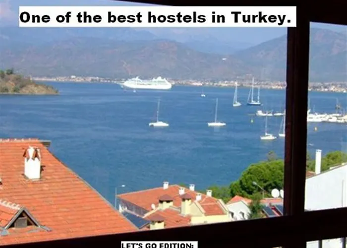 Hostel Ferah Monica's Place