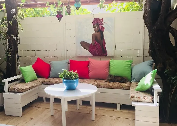 Ferah Monica's Place *