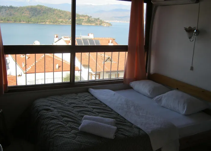 Ferah Monica's Place Hostel