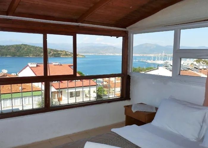 Ferah Monica's Place Vandrerhjem Fethiye