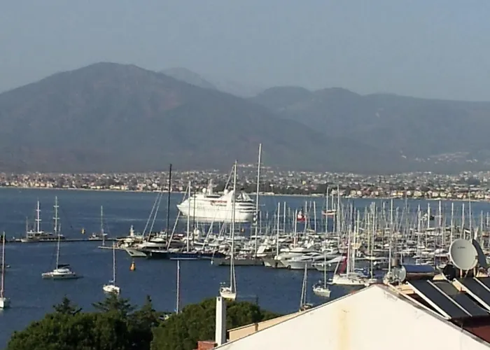 Ferah Monica's Place *