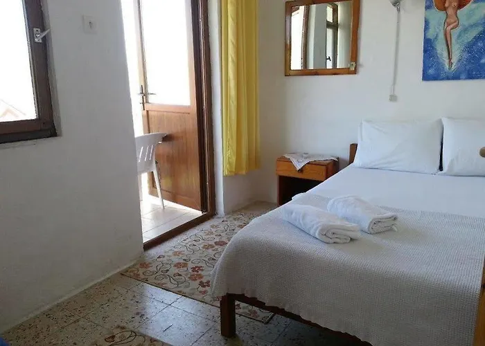 Ferah Monica's Place Vandrerhjem *